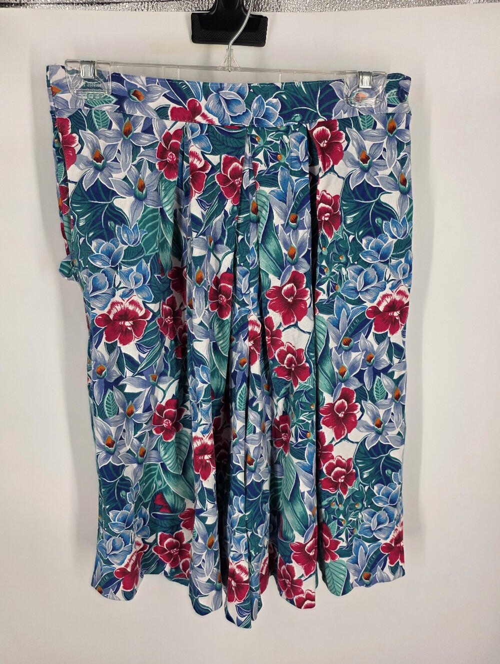 Leslie Fay Vintage 90s Floral Pleated Shorts Size 10 Pink Blue Grandmacore - Picture 7 of 7